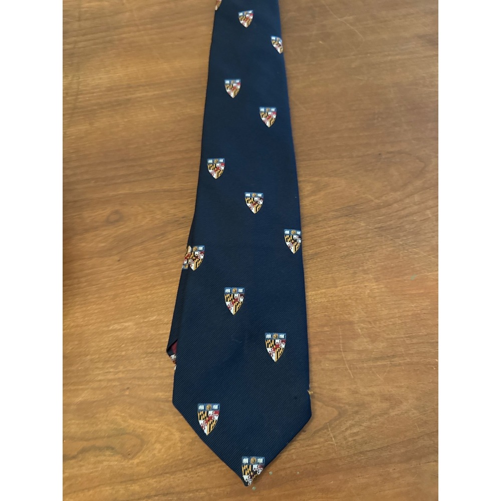 Maryland State Crest Navy Blue Silk Blend Twill Necktie Mens Accessory RN 57962